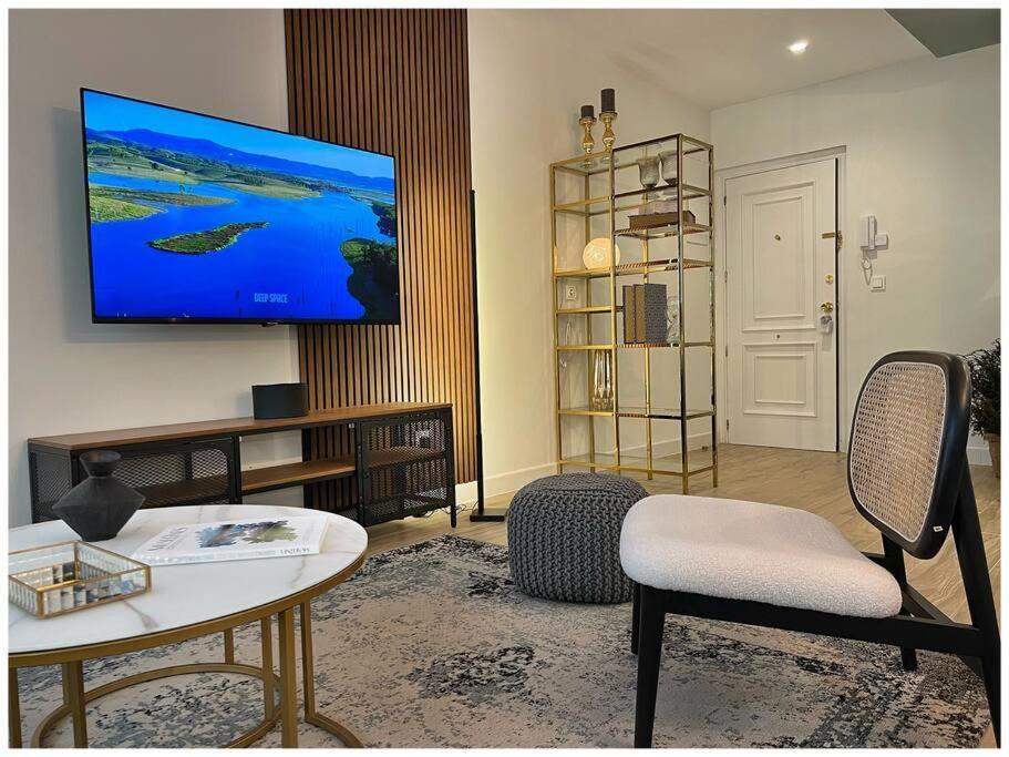 Апартаменти Elegance Lifestyle - Parking Gratuito! Сан-Себастьян Екстер'єр фото