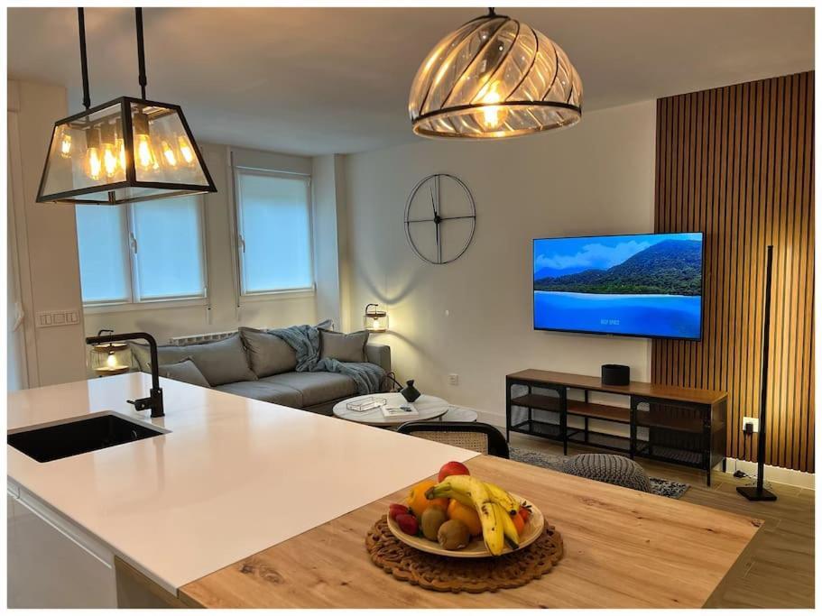 Апартаменти Elegance Lifestyle - Parking Gratuito! Сан-Себастьян Екстер'єр фото